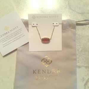 Kendra Scott Elisa Pendant in Berry Glass